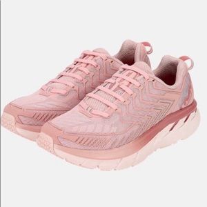 ISO HOKA X OUTDOOR VOICES CLIFTON !!!!!!! these in size 7.5! Thanks!!